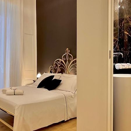 Fiorentine Relais เนเปิลส์ ภายนอก รูปภาพ